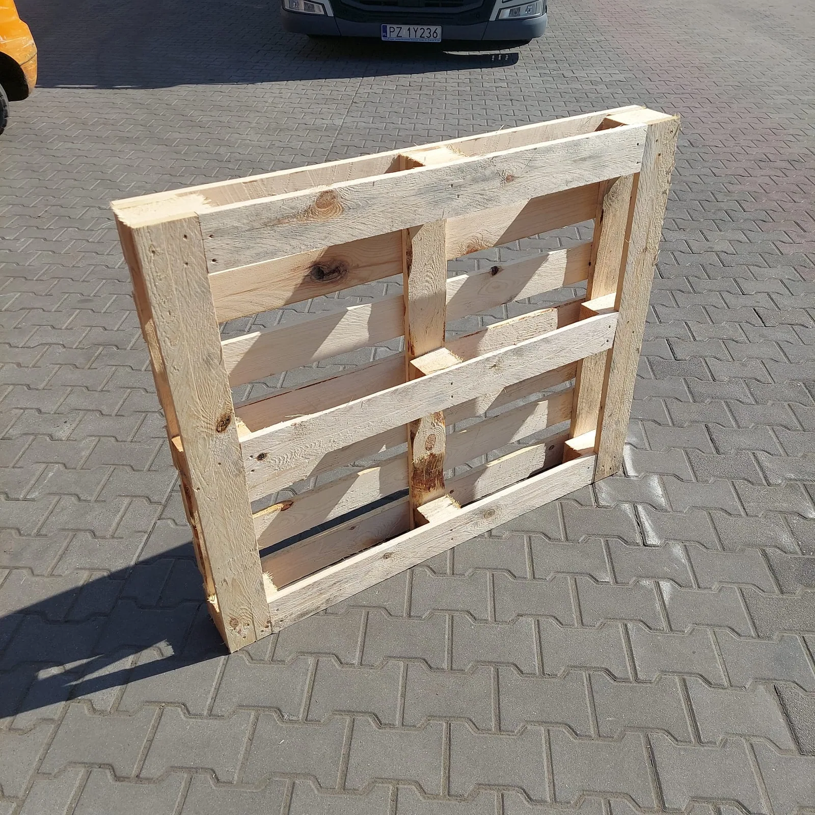 Wzmocniona paleta drewniana na wymiar